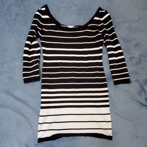 👑 NWOT Black & White Striped Bodycon Dress Tunic